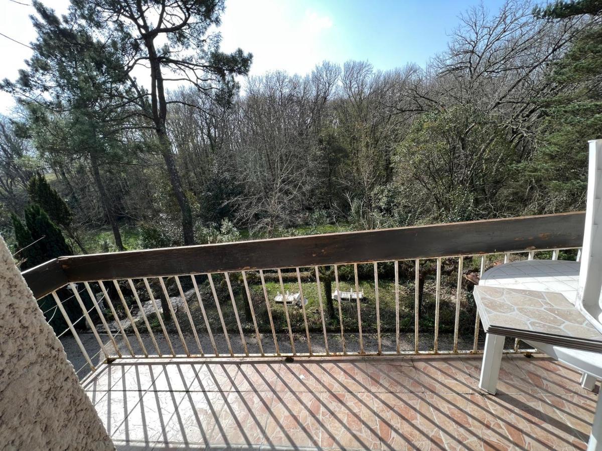 Residence Les Milandes Cazaubon Exterior photo